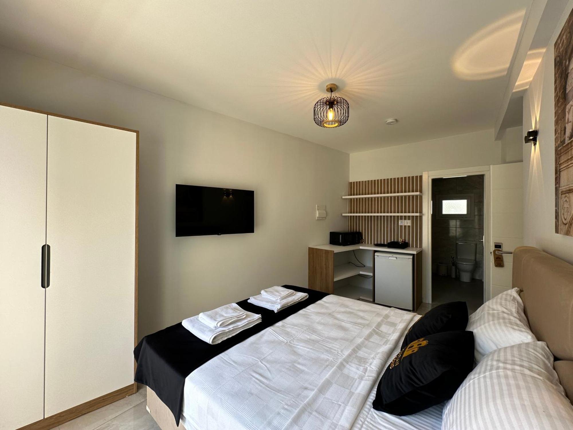 Famagustian Guest Rooms Famagouste Extérieur photo